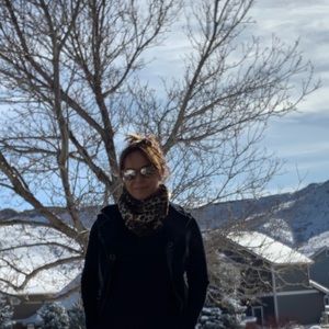 Meet your Posher, Marcia